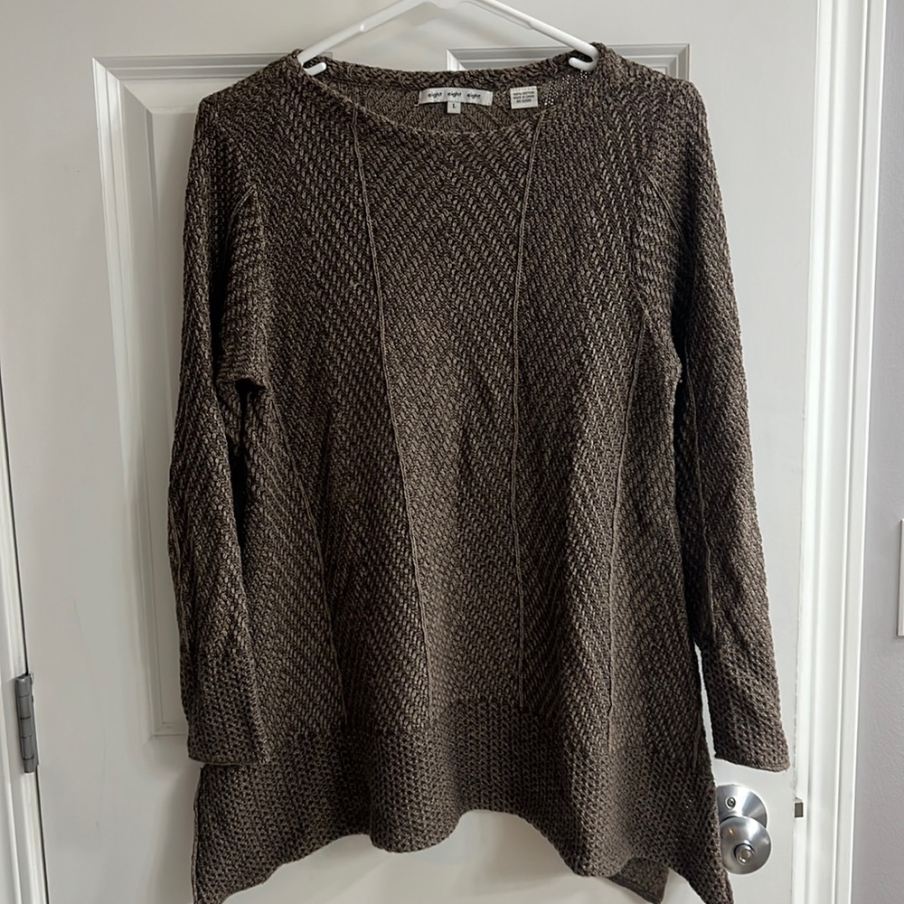 Lightweight Sweater - Size Large